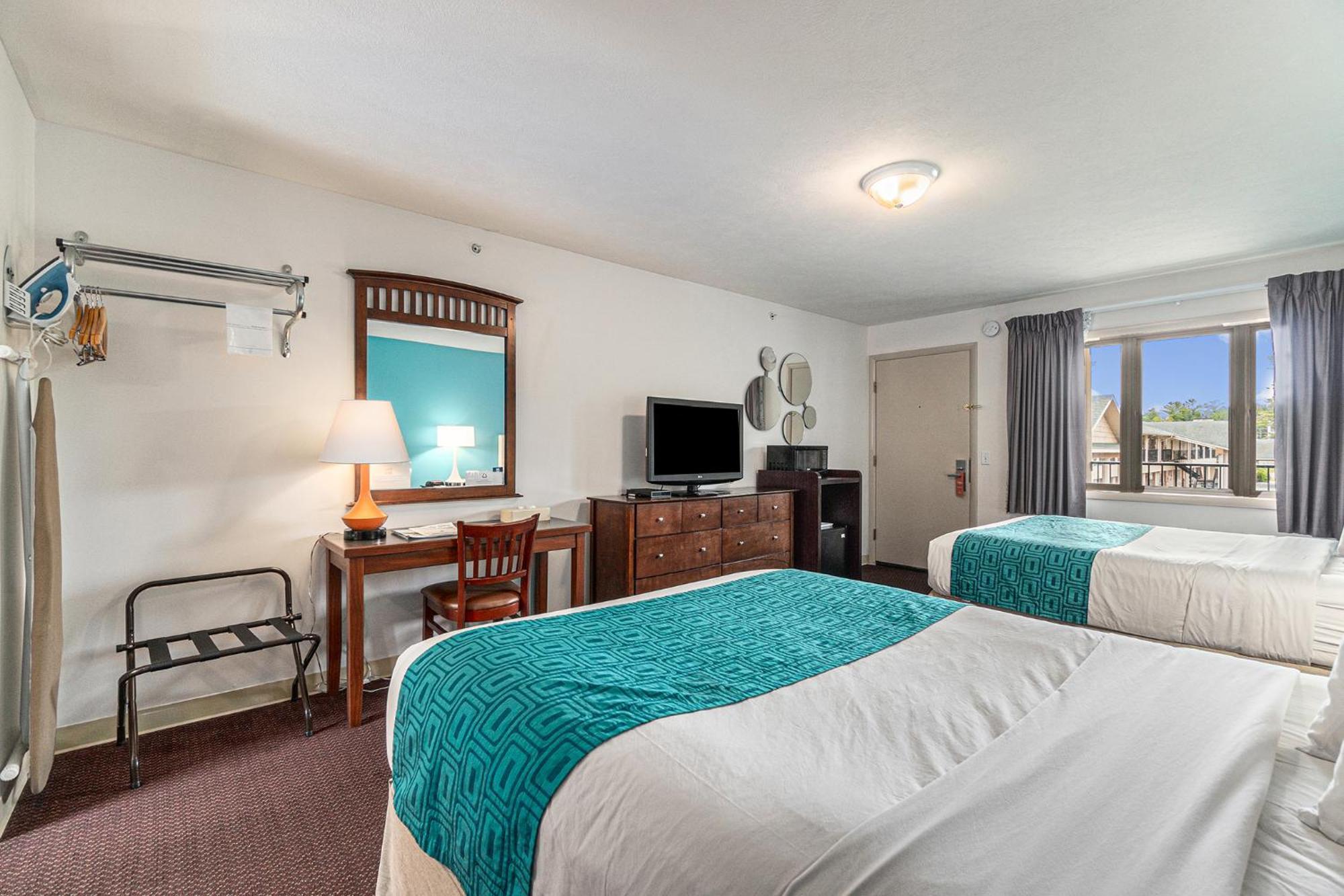 Howard Johnson By Wyndham Traverse City Buitenkant foto