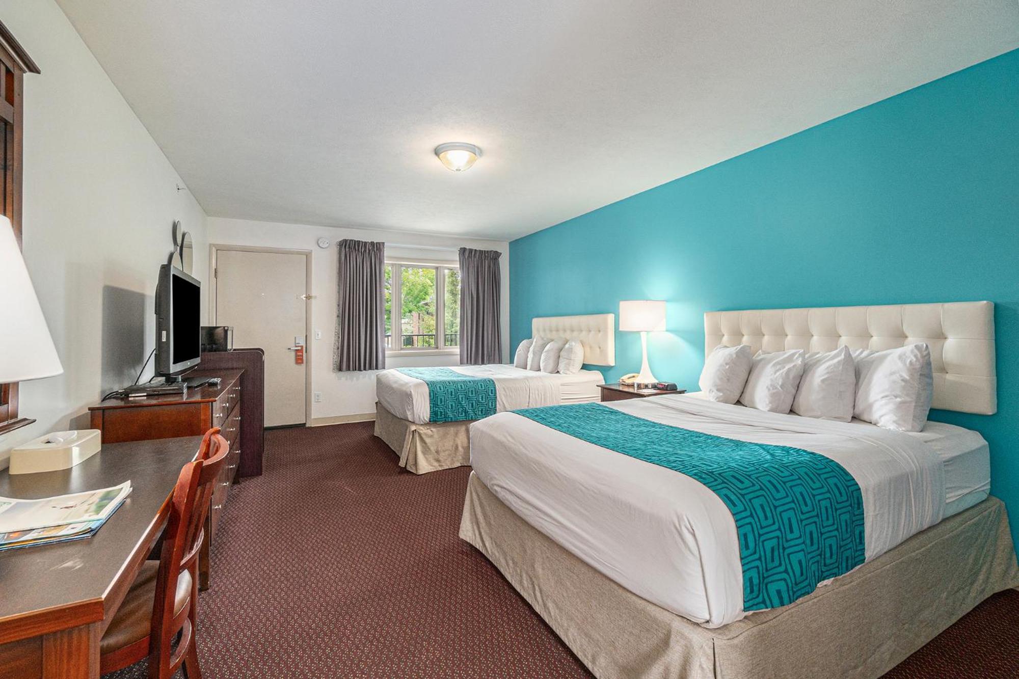 Howard Johnson By Wyndham Traverse City Buitenkant foto