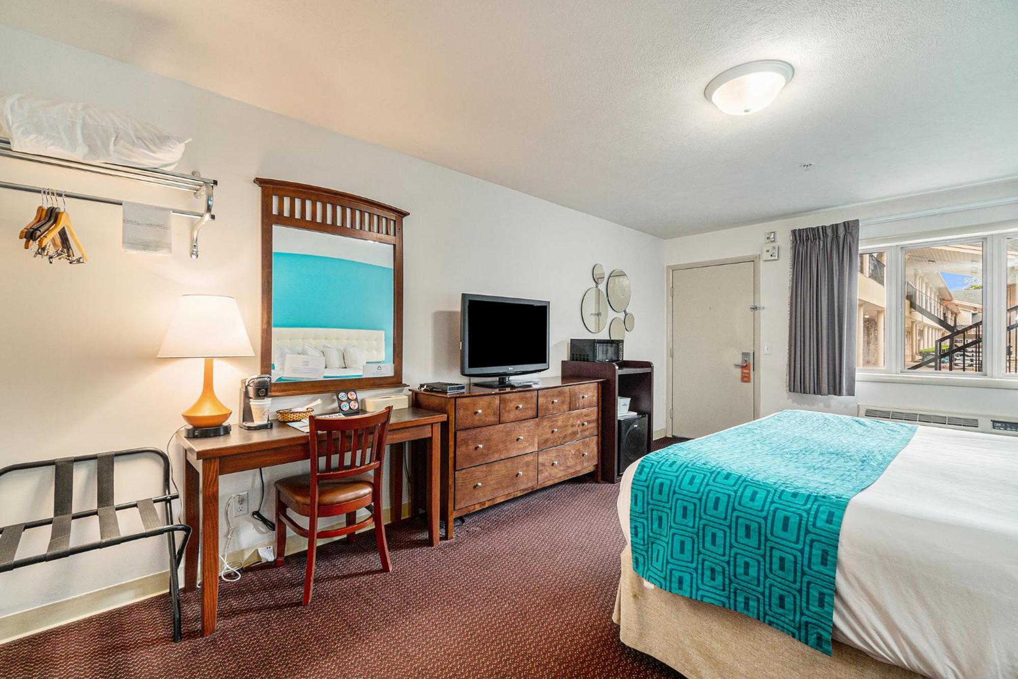 Howard Johnson By Wyndham Traverse City Buitenkant foto