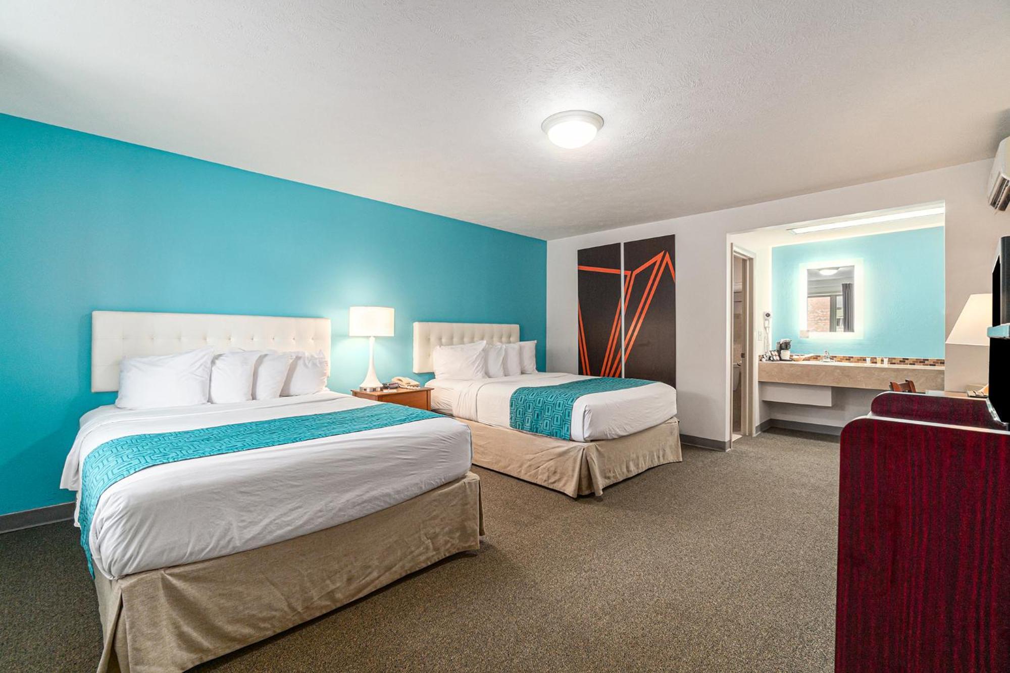 Howard Johnson By Wyndham Traverse City Buitenkant foto