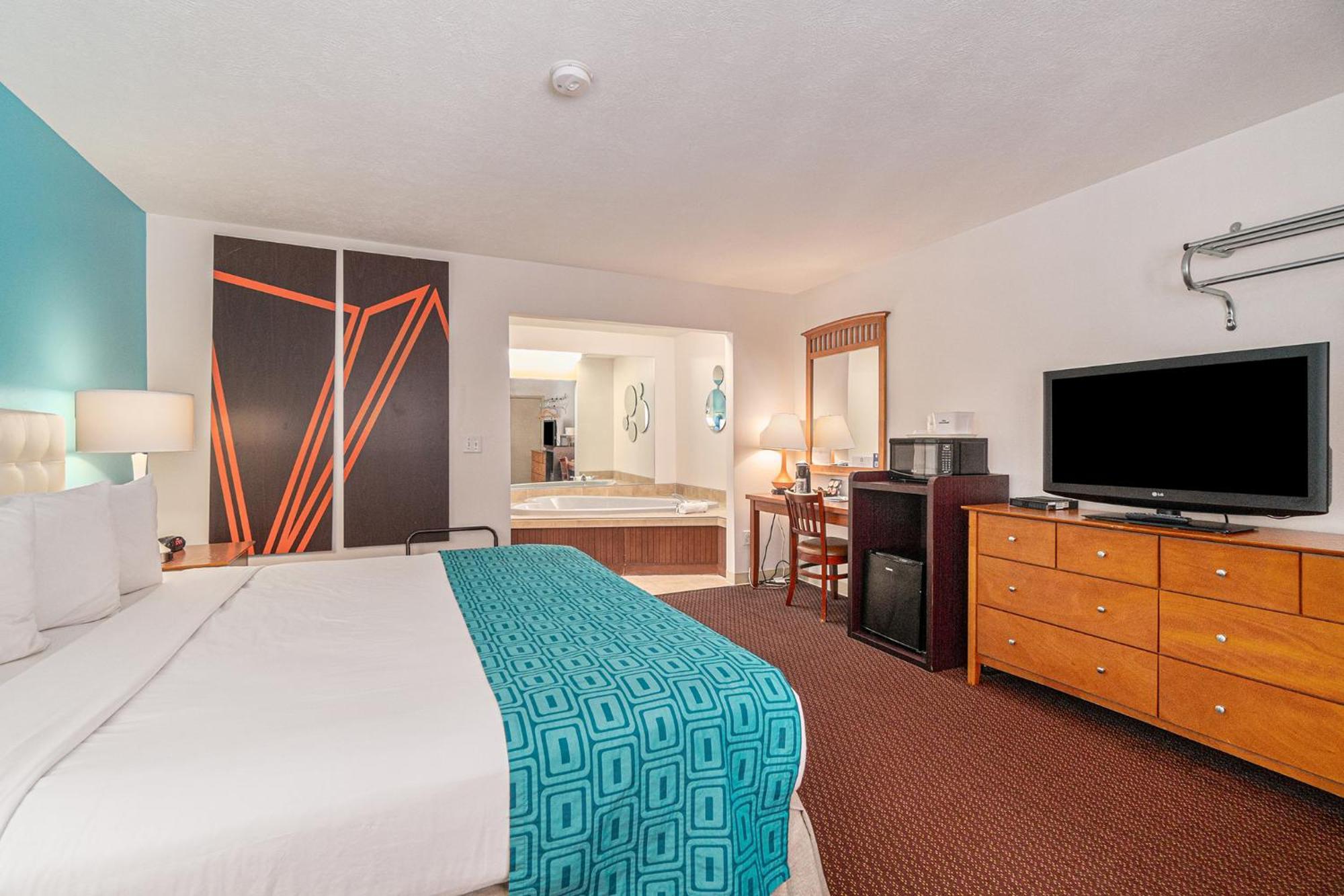 Howard Johnson By Wyndham Traverse City Buitenkant foto